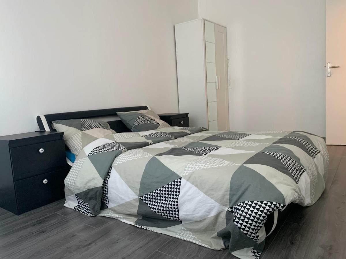 Grand Appartement A Louer Vue Sur Seine Melun Exterior photo